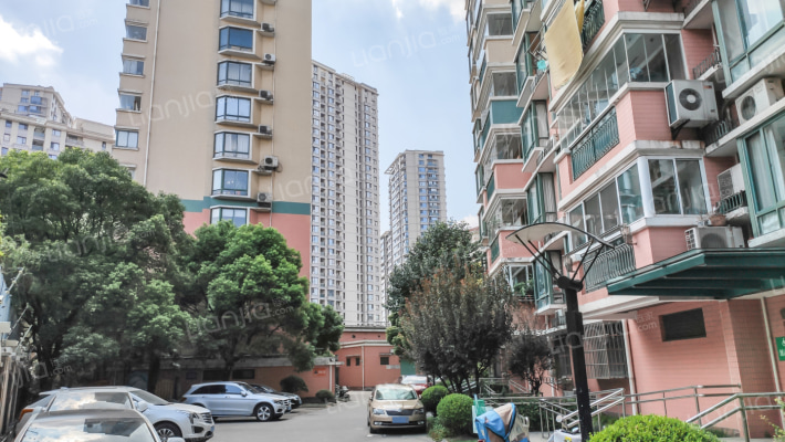 华清名苑外景图