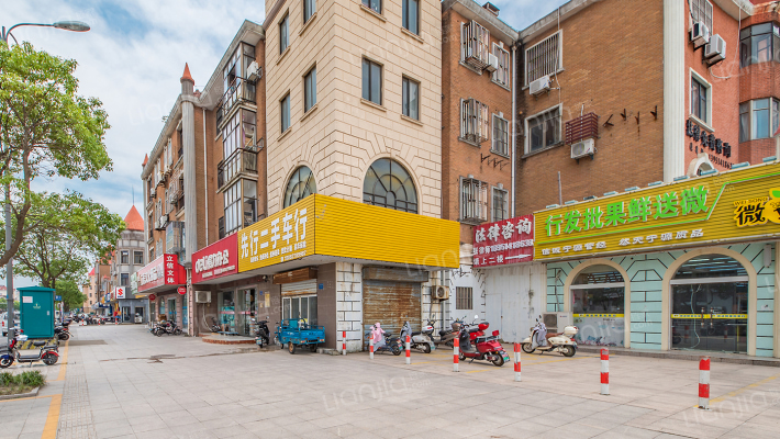 欧洲商贸广场外景图