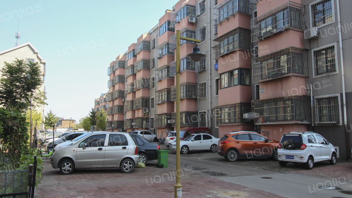 紫荆花苑外景图