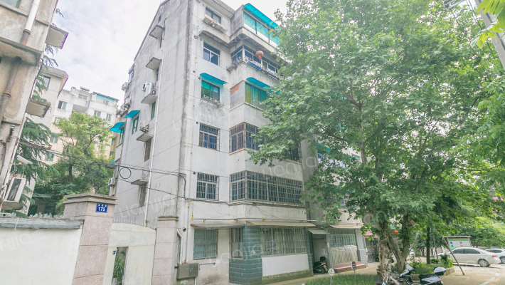 芙宁巷81号外景图