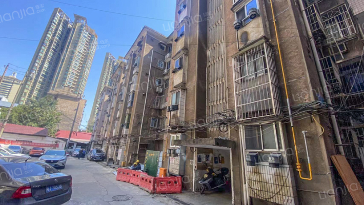 新奥燃气宿舍外景图