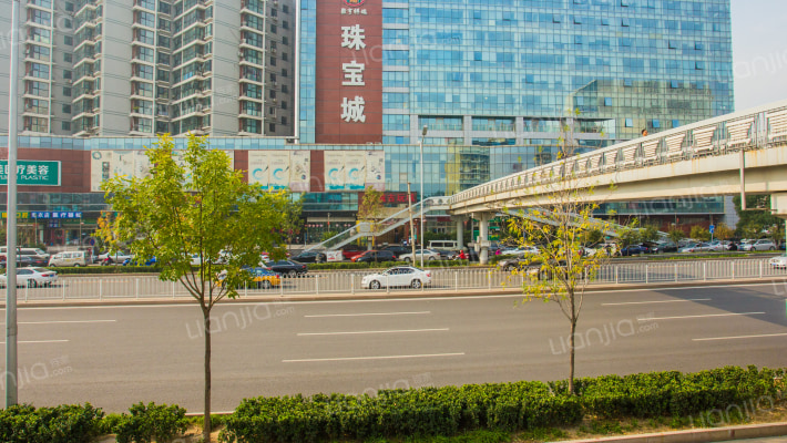 亚泰中心外景图