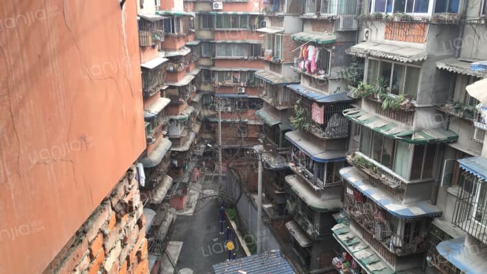 罗家碾街85号外景图