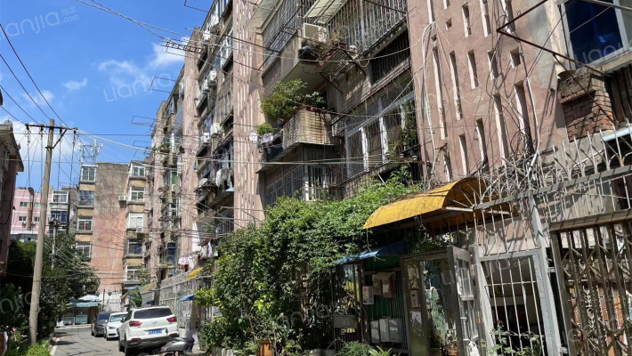 安庆路145号外景图