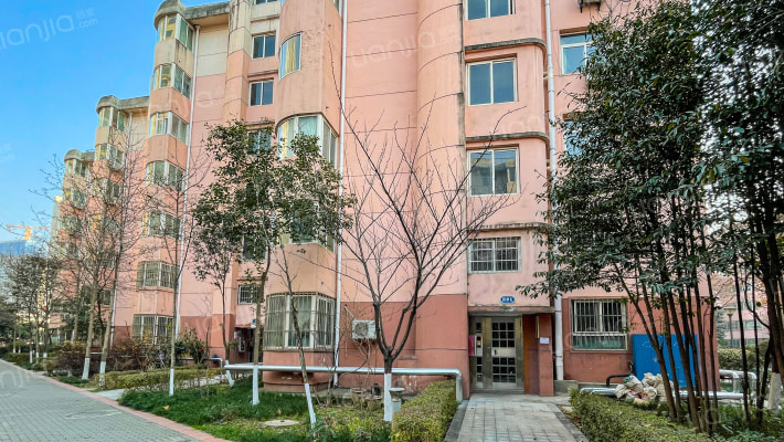 西延路小区外景图