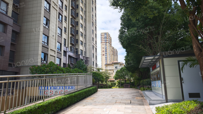 嘉和豪庭外景图