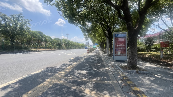 凤莲二园外景图