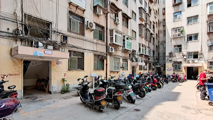 烟厂后街7号院外景图