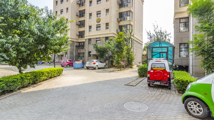 香江逸景A区外景图