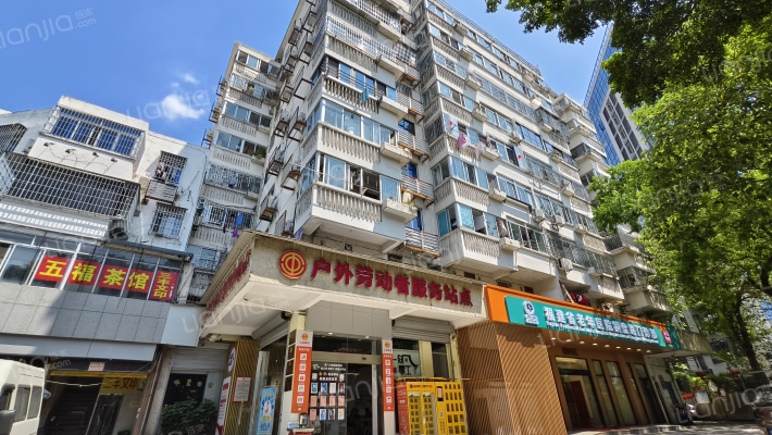 省税务宿舍外景图