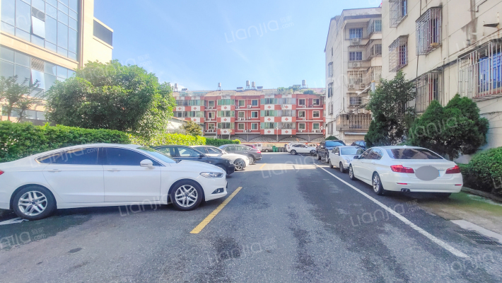 四方小区外景图