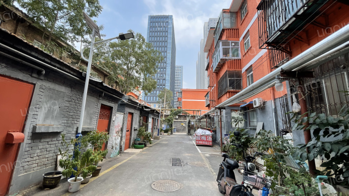 地区木材院外景图