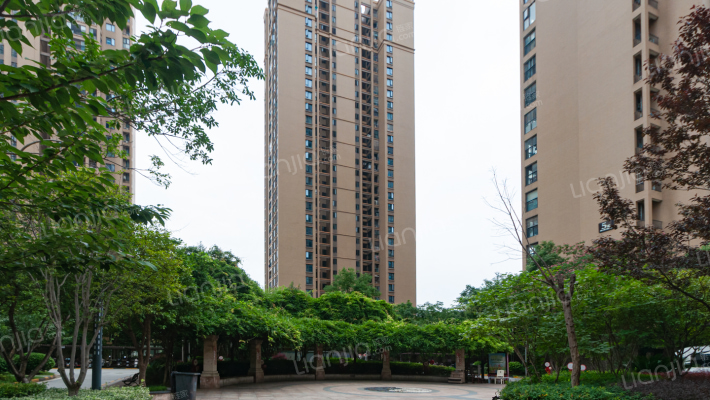 锦绣仙山外景图