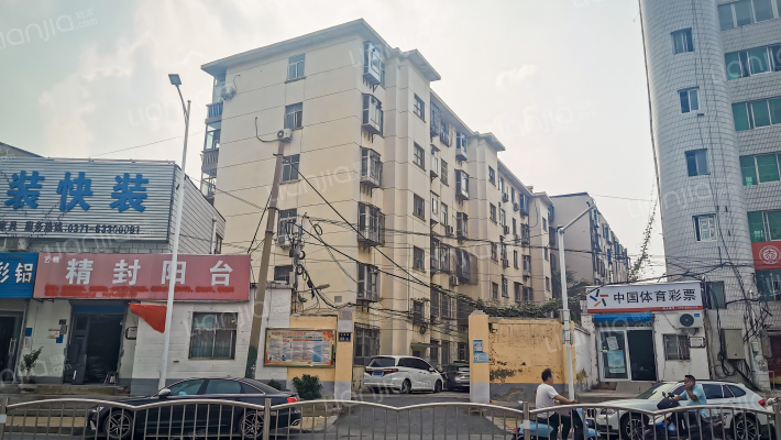 省食品科研所家属院外景图