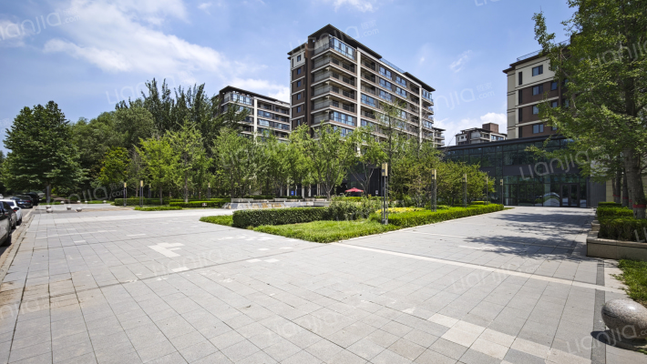 孔雀城香泉苑外景图