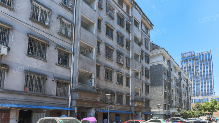 红建新村南区外景图