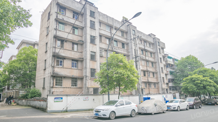 芙苑路181号外景图