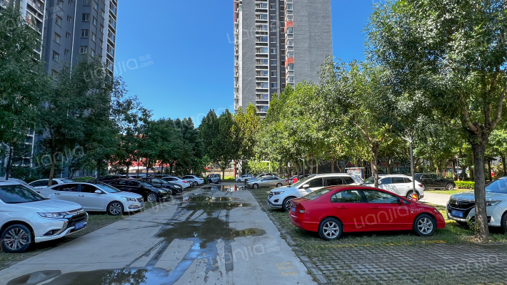 腾龙源城外景图