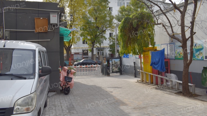 饮料厂宿舍外景图