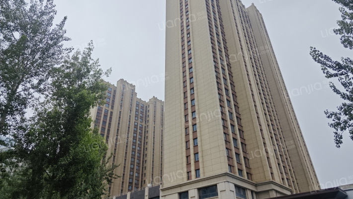 磊阳天府外景图