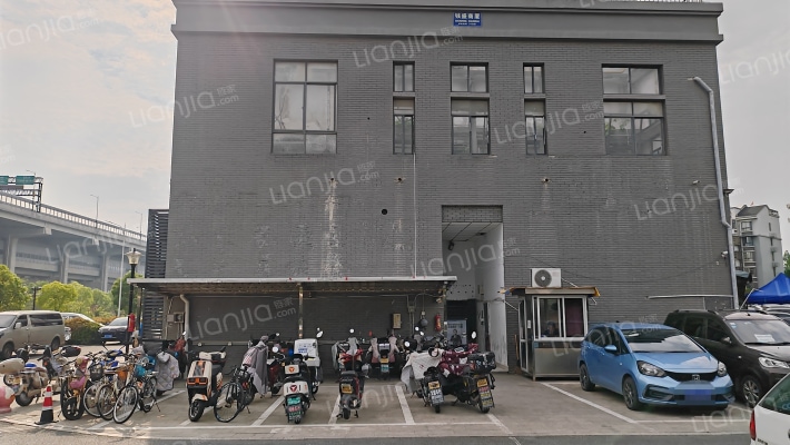 钱盛商厦梦公馆外景图