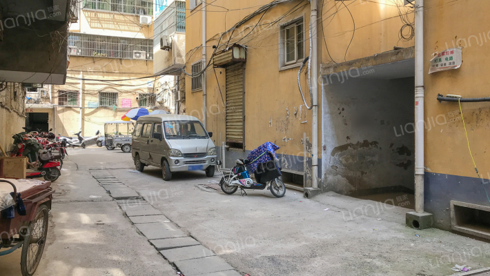 万丰小区外景图