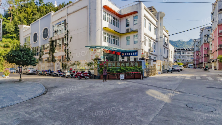 凤垟新村外景图