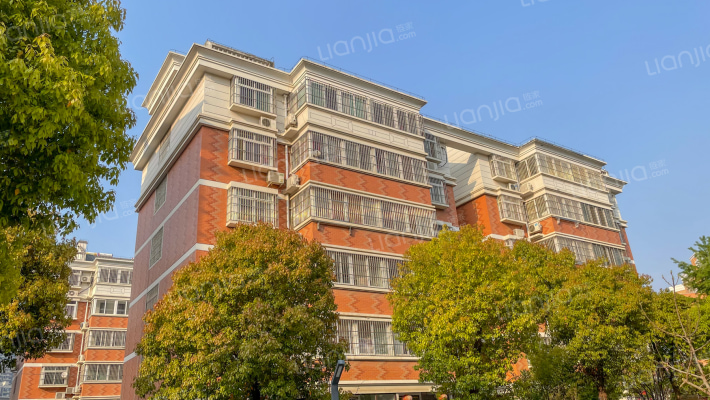 依泉雅苑东区外景图