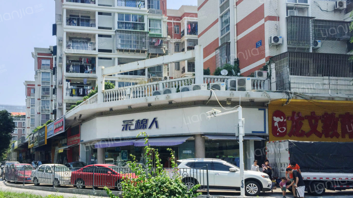 莲前东路外景图