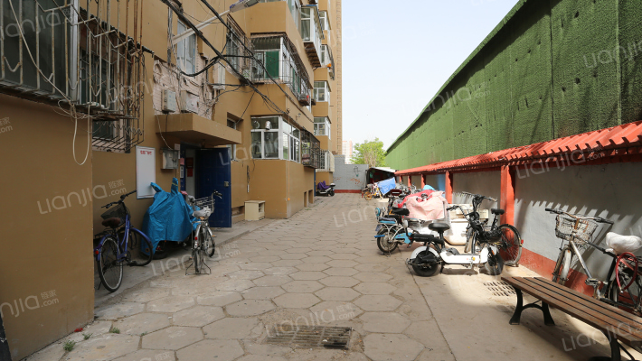 市面粉二厂宿舍外景图