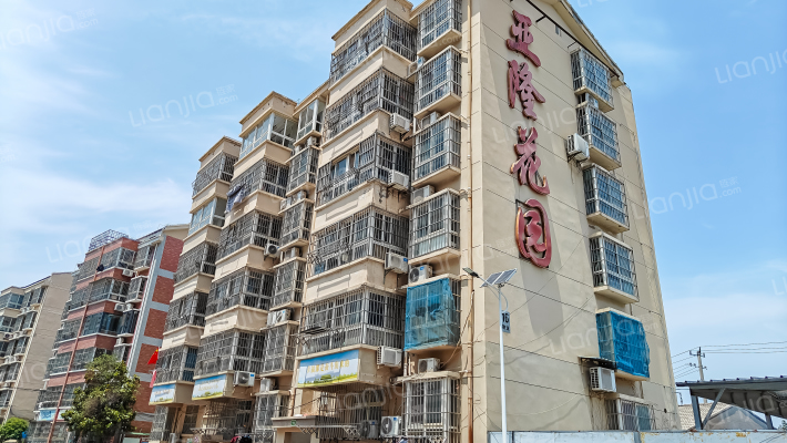 亚隆花园外景图