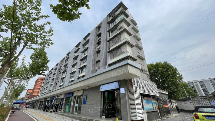 电力宿舍外景图