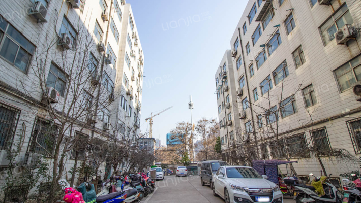 中原中路119号外景图