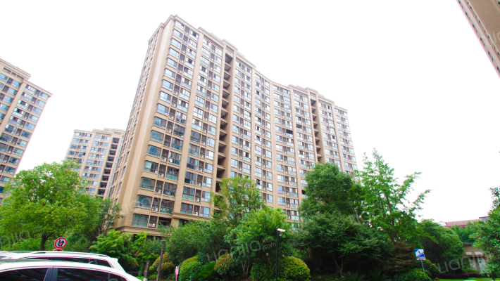 复地九月外景图