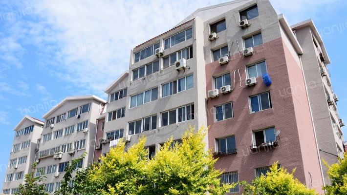 明阳花园小区外景图