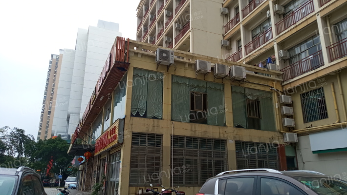 西秀名郡外景图