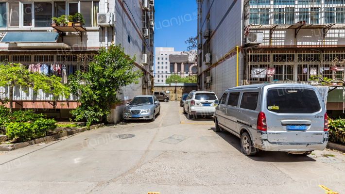 韩山公寓外景图