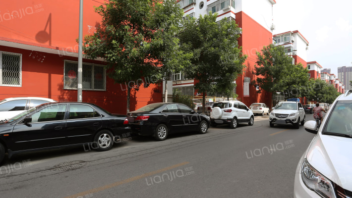 东城巷铁路宿舍外景图