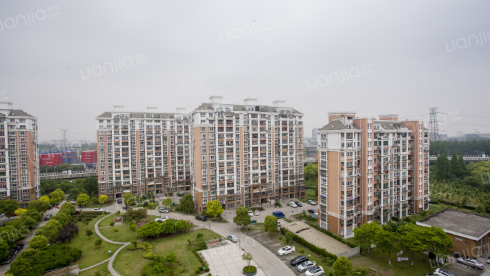 港城新苑外景图