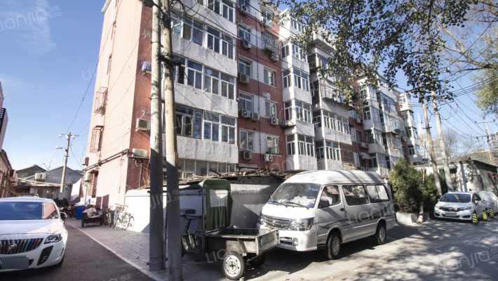 花园胡同外景图