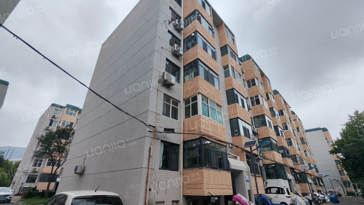 广厦小区外景图