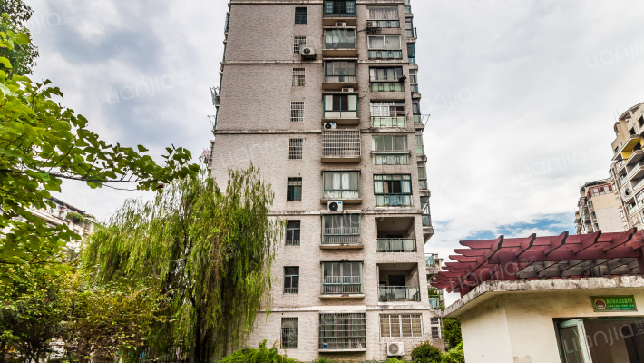 东湖花园外景图