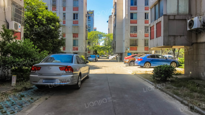 桂苑小区外景图