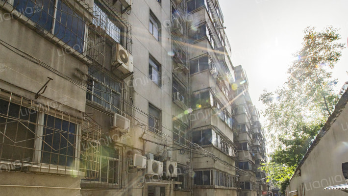 红专一街8号院外景图