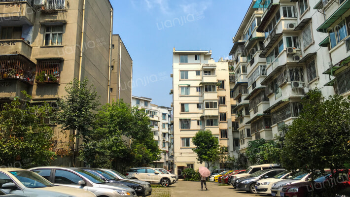 交大银座外景图