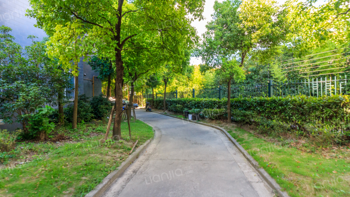 万里欣苑外景图