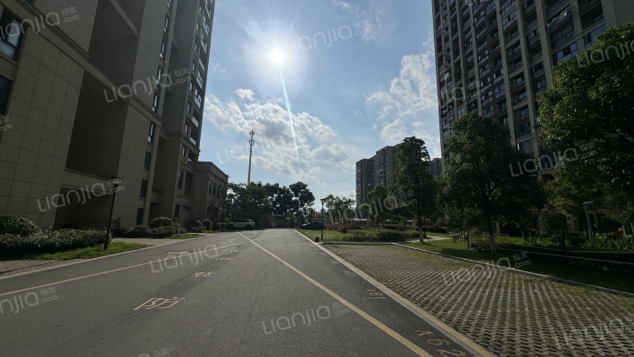 梅馨家园外景图