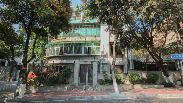 敦睦山庄外景图