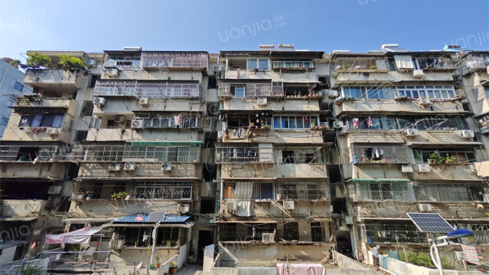 华中路综合楼外景图