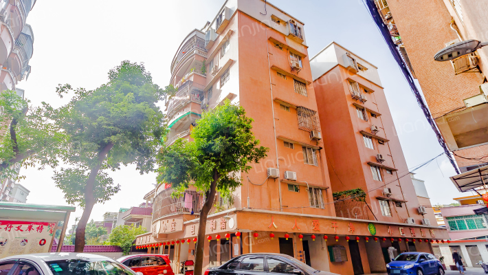 南江路小区外景图